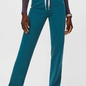 Livingston basic scrubs - Caribbean Blue (discontinued)